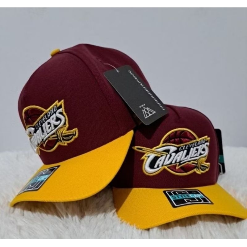 Boné Bordado Cleveland Cavaliers Retro anos 80,90 r em Oferta na Shopee