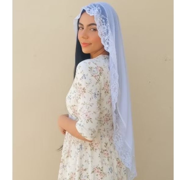 Véu Católico clássico Cascata branco - Santa Missa, procissões e confissões.- Noivas podem utilizar. em Oferta na Shopee