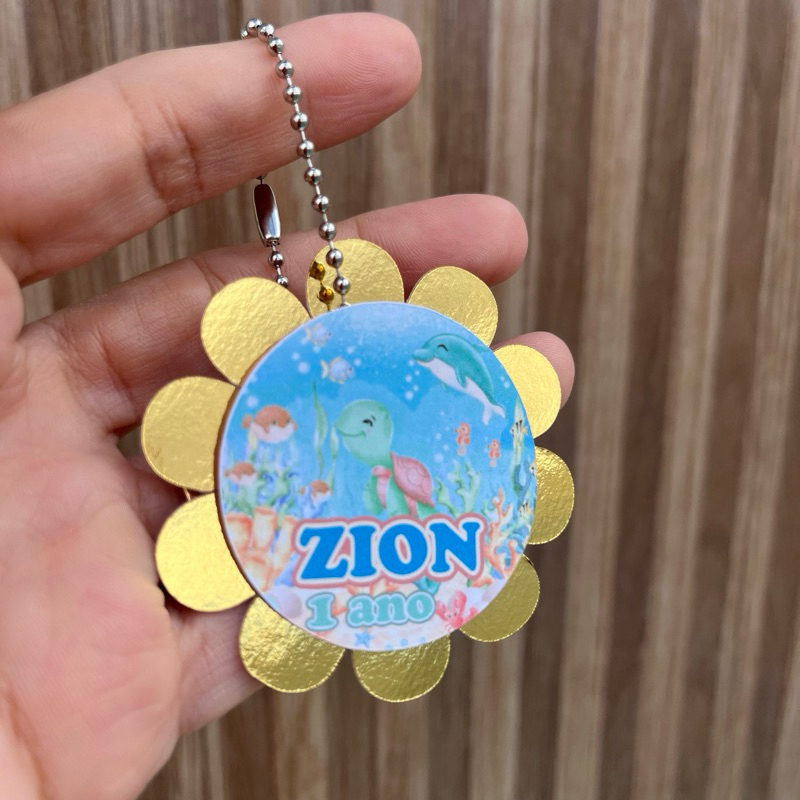 TAG APLIQUE Sereia Fazenda Fundo do mar ursinha moana princesa baby shark com efeito 3d e correntinha- QUALQUER TEMA