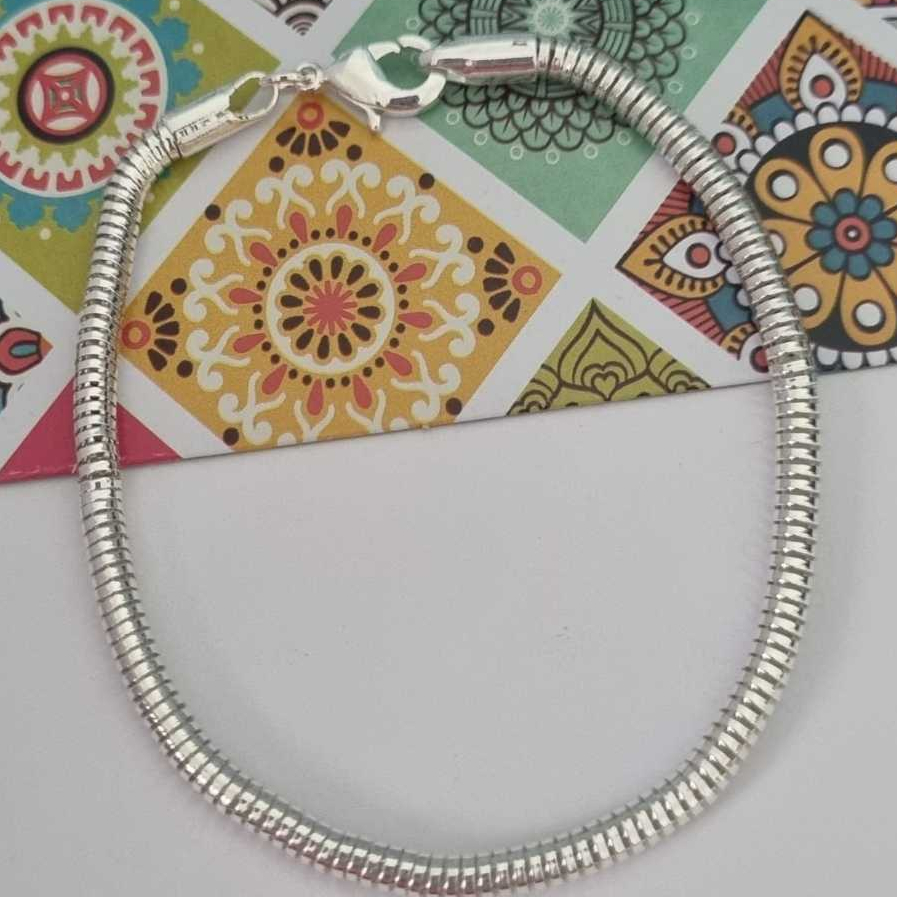 Pulseira para Berloques Banhada a Prata Fecho Lagosta Ajustável