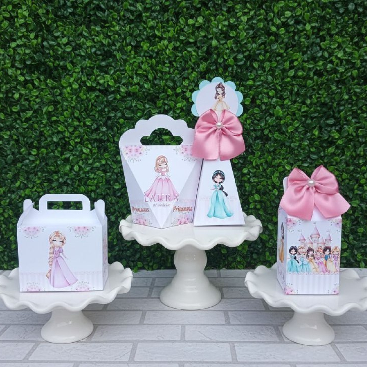 LEMBRANCINHAS FESTAS INFANTIS PERSONALIZADAS TEMA: PRINCESAS AQUARELADAS / MIMOS / SEMI-MONTADAS