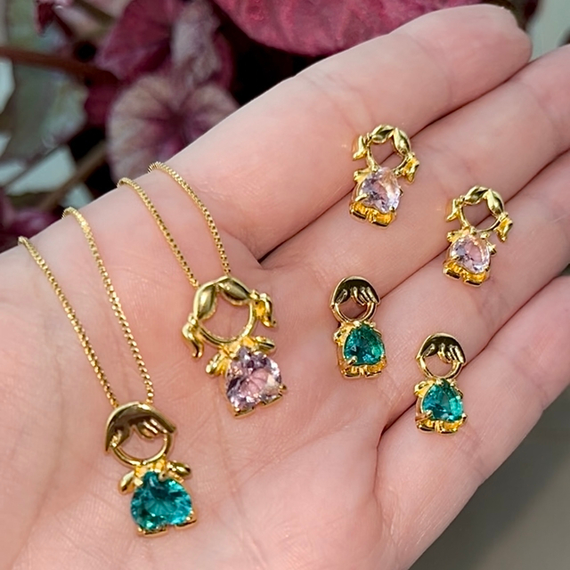 Conjunto colar e brinco filhos semi joia zircônia - Banho ouro 18k