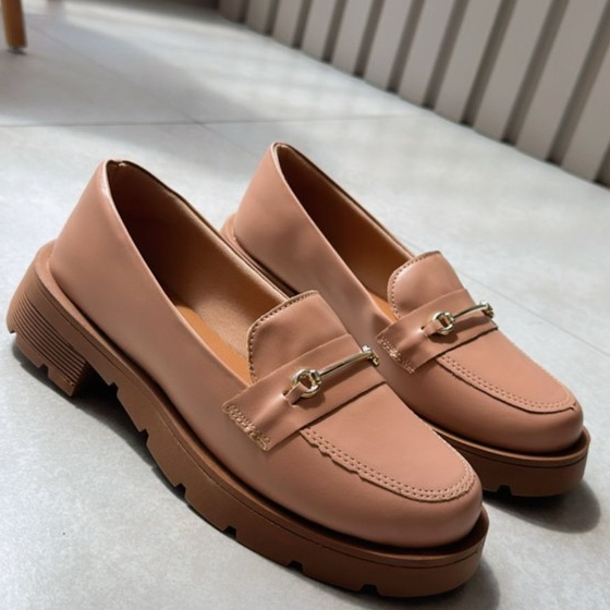 Mocassim Feminino Enfeite Bridão Confortável Tratorado Oxford Social Tendencia Moda