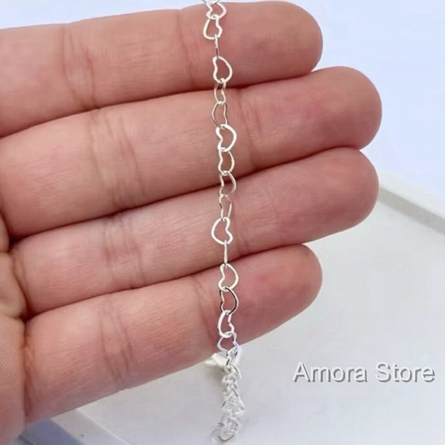 Pulseira Love Corações em Banhada a Prata 925 Esterlina | Elegância e Romantismo