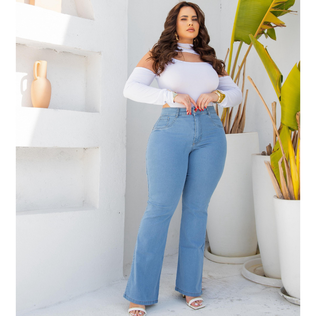 Calça Jeans Flare Feminina Plus Size Com Elastano Cintura Alta Modeladora Empina Bumbum Moda Fashion