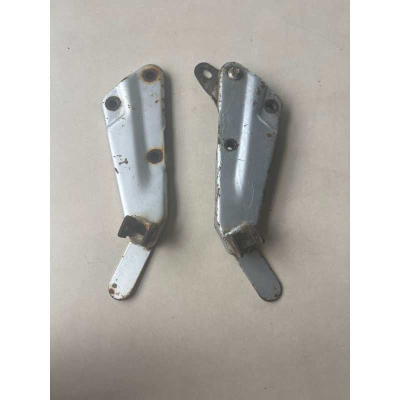 Par Suporte Pedaleira Bacalhau Traseiro Shineray Phoenix Gold 50cc 10/14 Usado Original