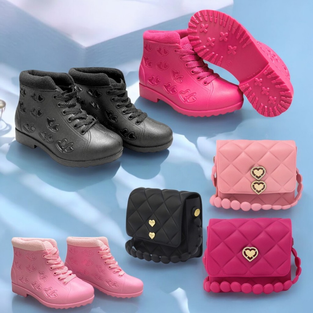 Conjunto Infantil Feminino | Bota + Bolsinha Coração Confortável e Impermeável E&U25