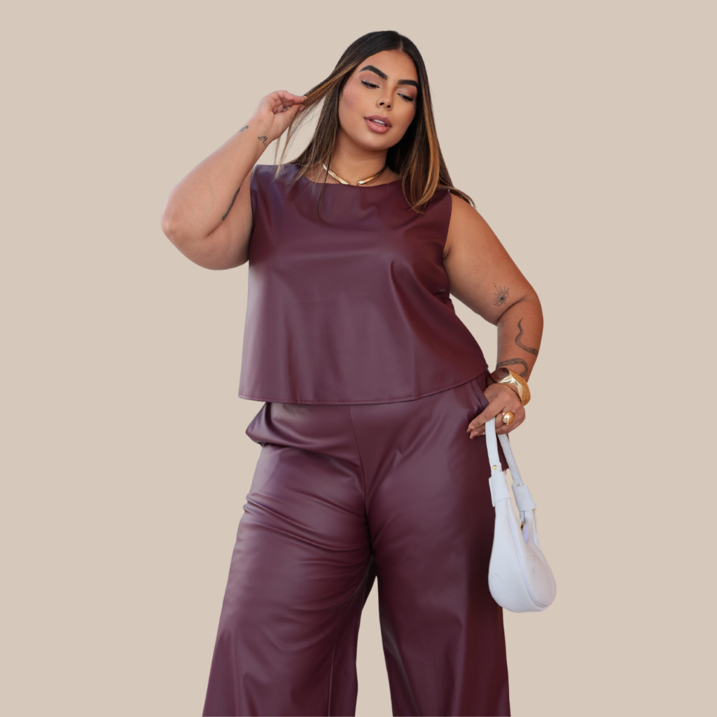 Conjunto Couro Plus Size: Onde Comprar | BuscaProdutos