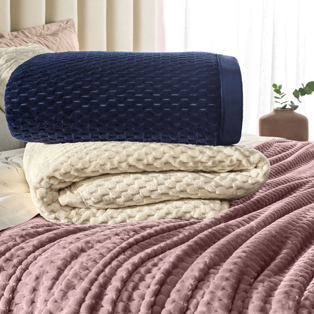 Manta Flannel Fleece Karsten Oliver Prades Microfibra Macia Casal Queen King 100% Poliester