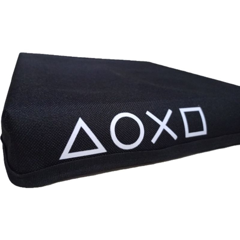 Capa anti poeira   PS4 SLIM Preta logo botões HORIZONTAL em Oferta na Shopee