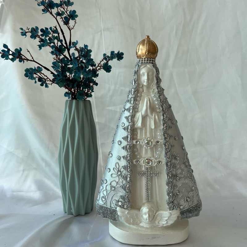 Imagem Nossa Senhora Aparecida Prata 30cm Luxo Decorada com Pedrarias e Manto Bordado