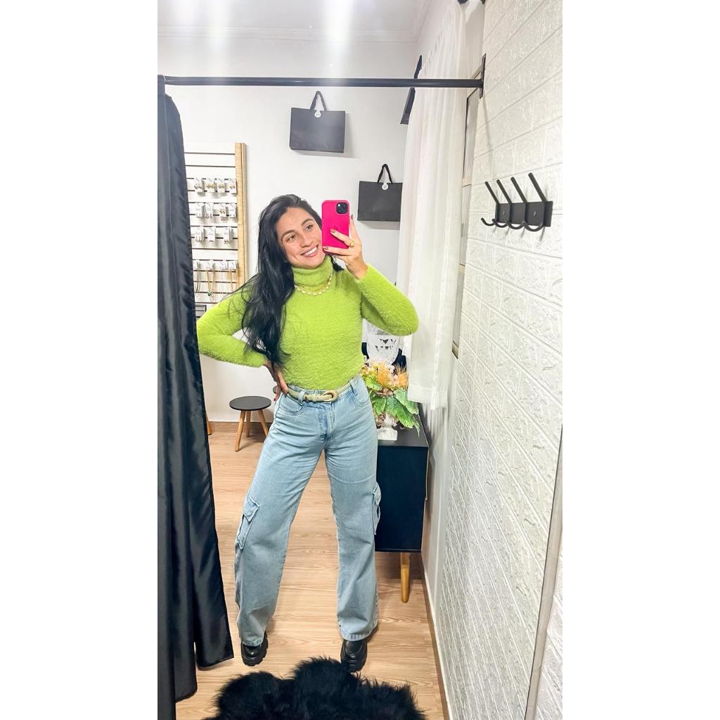 Blusa Tricô Gola Rolê Fluffy Verde Lima Neon | Malha Felpuda Inverno Tendência