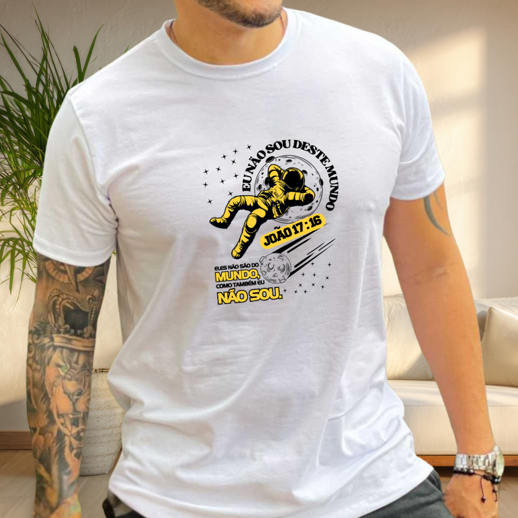 Camiseta Cristã Branca Unissex com Estampa Gospel |João1716 Roupa de Fé e Estilo | Personalizada em Poliéster e Elastano