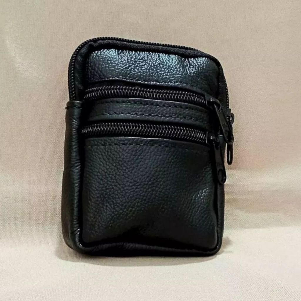 Porta Moedas em Couro Legítimo Cabe Identidade, Habilitação, Cartões, Dinheiro, Chave/ Fecho de Zíper Porta Moedas em Couro Legítimo Cabe Identidade, Habilitação, Cartões, Dinheiro, Chave/ Fecho de Zíper