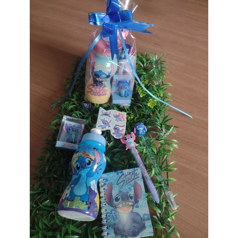 kit presente papelaria fofa Stitch com garrafinha
