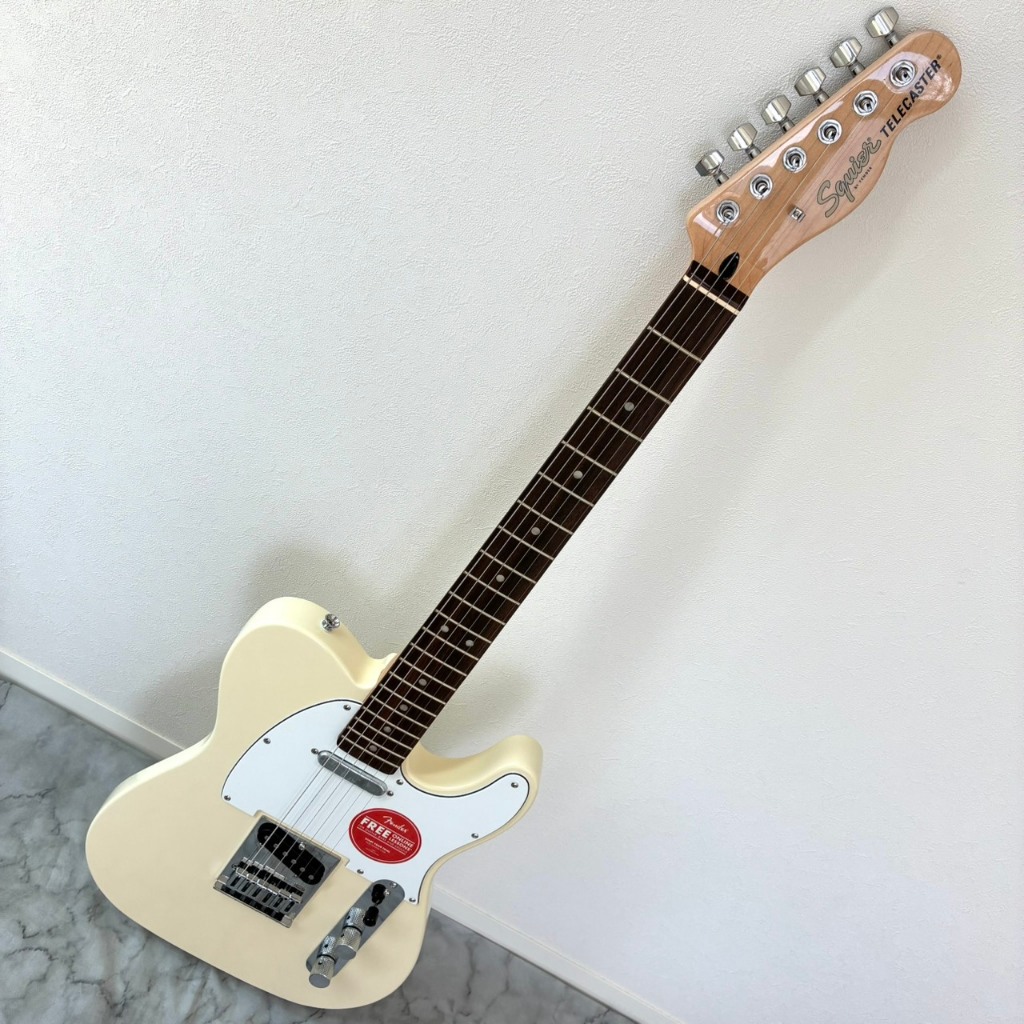 Squier by Fender Affinity Series™ Telecaster® Electric Guitar with Soft Case