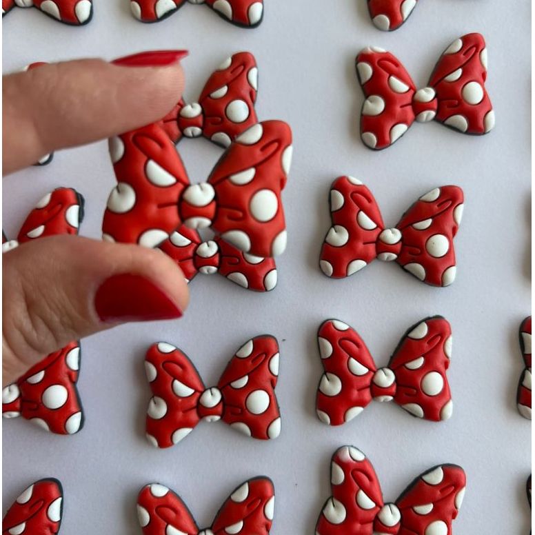 KIT APLIQUE EMBORRACHADO MINE LAÇO MINNIE VERMELHO , PACTE COM 20 LAÇOS