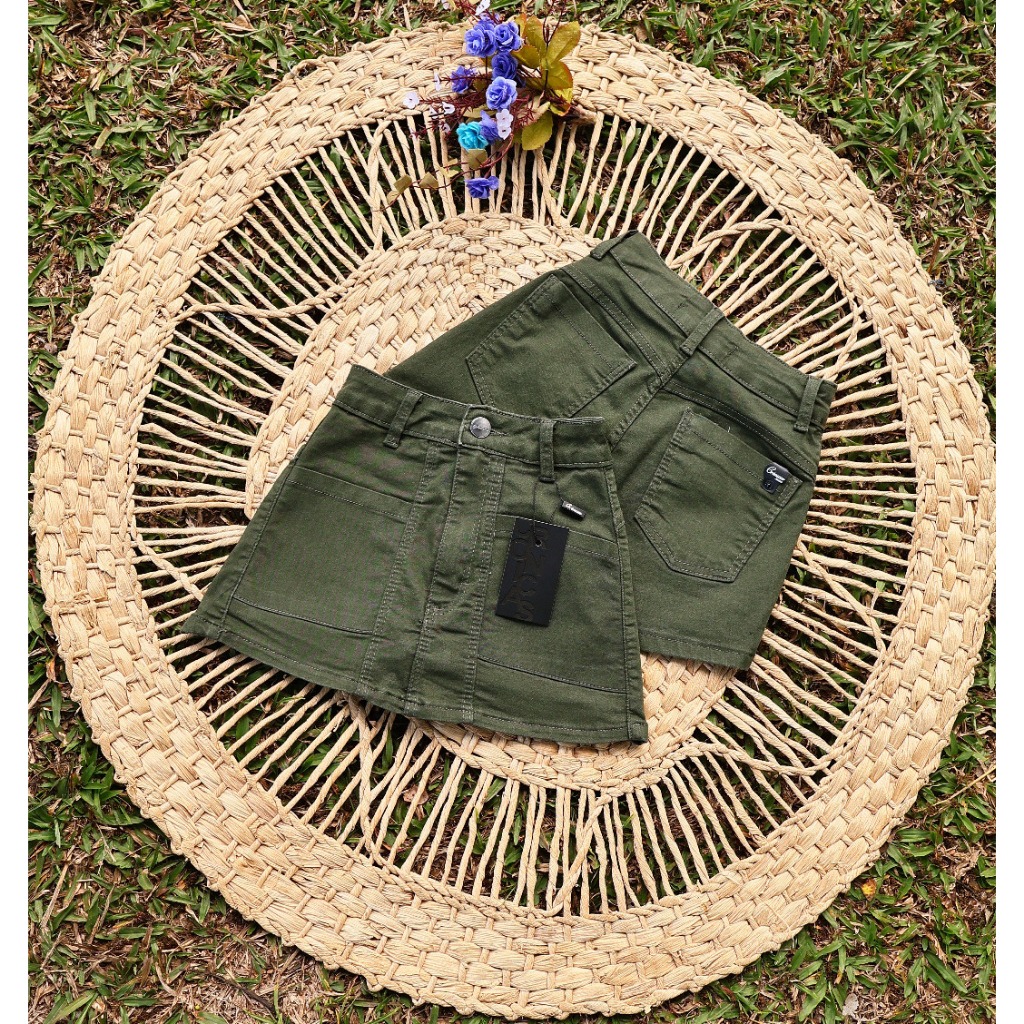 Short saia verde ou bege bolso embutido short saia feminino jeans curto tendencia moda blogueira cronicas jeans