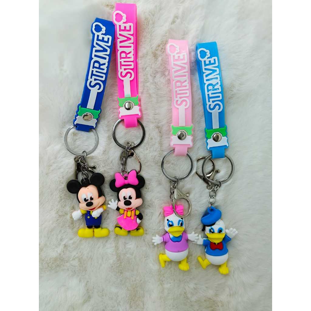 Chaveiros Estilo Disney com Pingente 3D – Mickey, Minnie, Donald e Margarida 2 em Oferta na Shopee