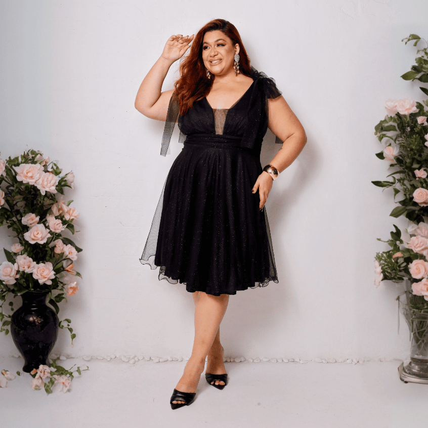 Vestido Feminino de Festa Curto com Laço no Ombro Plus Size