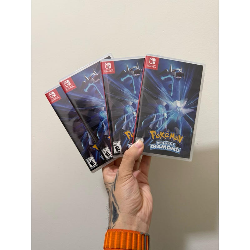 LACRADO POKÉMON BRILIANT DIAMOND PARCELADO NINTENDO SWITCH
