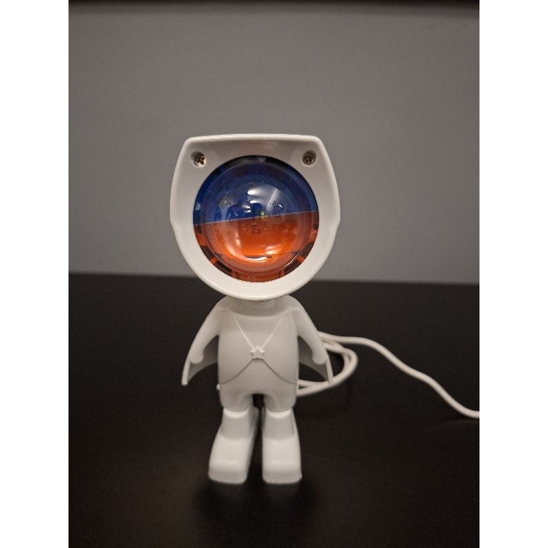 Luminária projetora astronauta