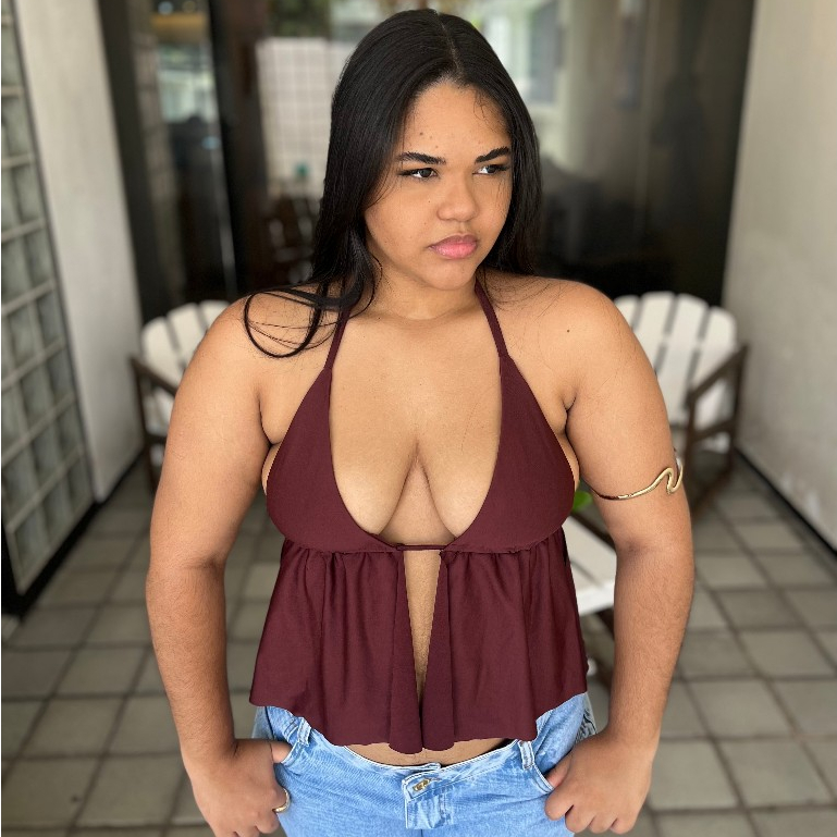 Cropped top Cortininha Reto Amarração Batinha Regulável Tendência Blogueira