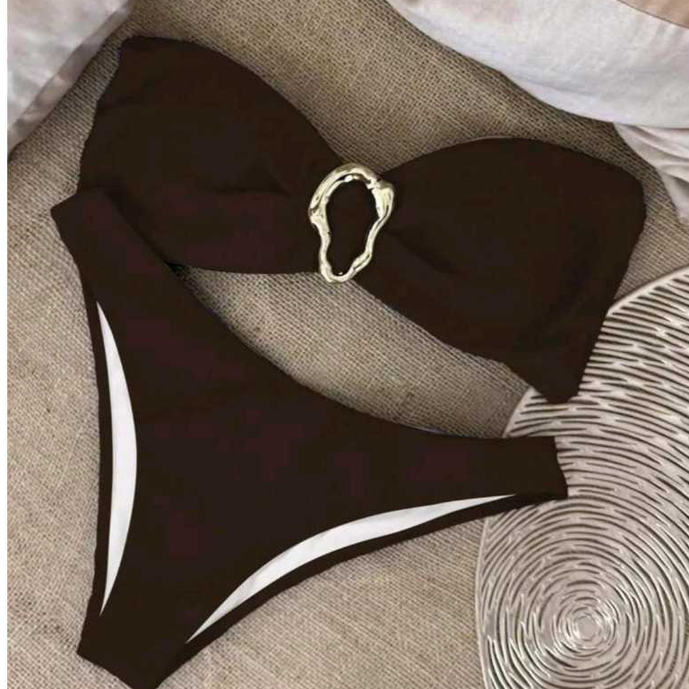 Conjunto de Biquini Praia Feminino com Decote Tomara Que Caia, Decoração Metálica