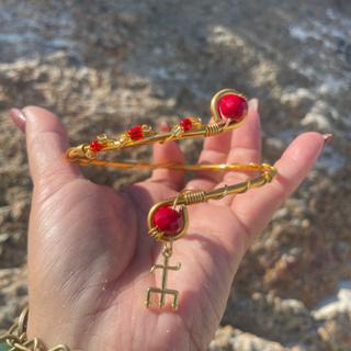 🔱Exclusivo Bracelete Sedução Pomba Gira Dourado com Cristais e a tridente🔱 em Oferta na Shopee