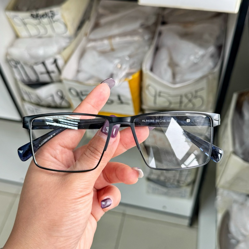 Armação De Óculos Masculino Quadrado Menor bem leve/66066 em Oferta na Shopee