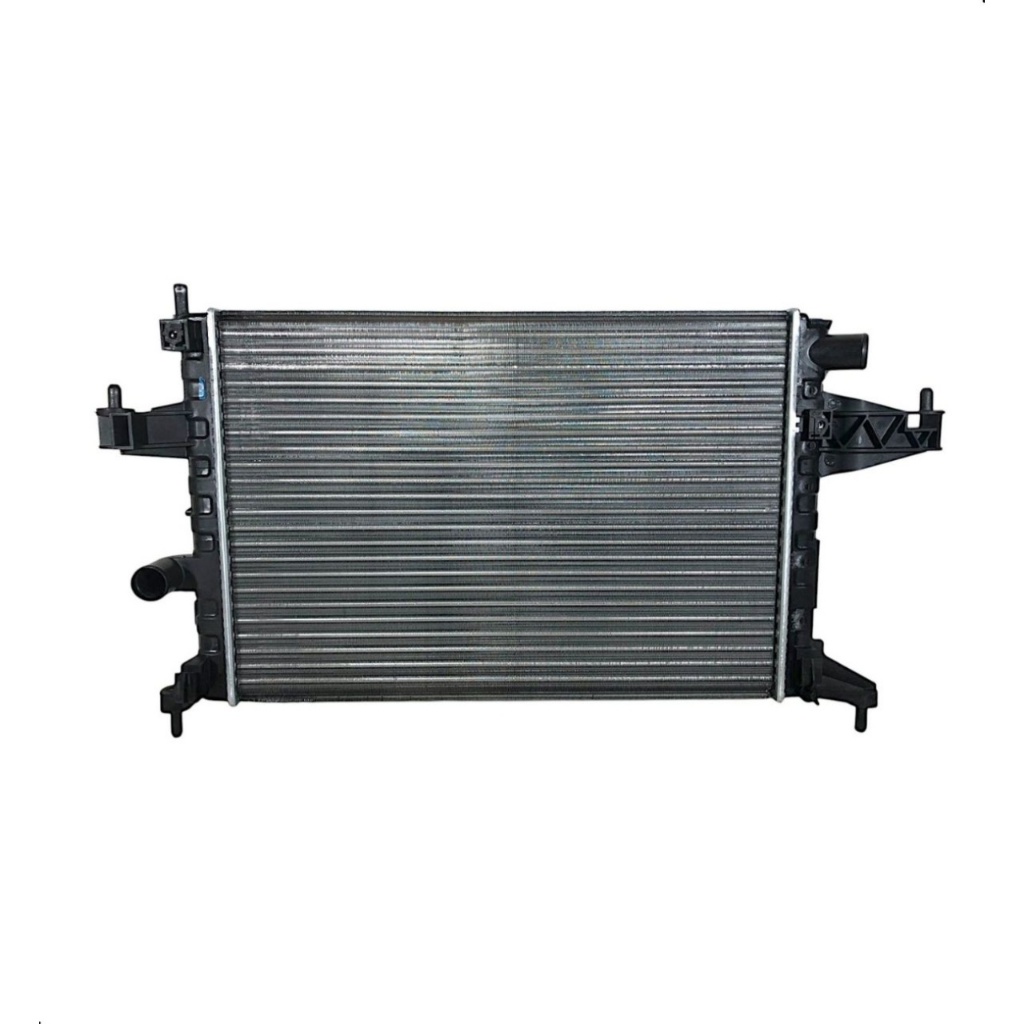 RADIADOR GM CORSA 1.0 1.4 1.8 MONTANA 1.4 1.8 2003 A 2010