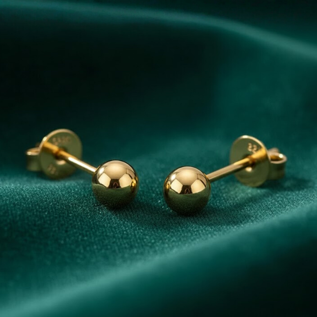[ SEMI JOIA ] Brincos de Bolinha 3mm Segundo Furo Banhado Ouro 18k Antialérgico Acessórios Femininos em Oferta na Shopee