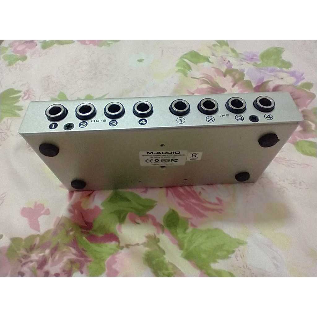 Placa de áudio M-AUDIO Delta 44 Profissional 4 entradas/4 saídas + Modulo Externo