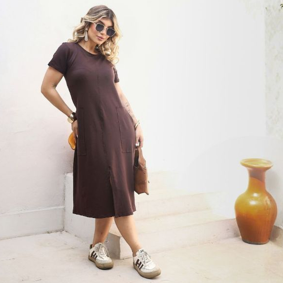 Vestido Midi Elegante Soltinho com Fenda Fontal e Bolsos Externos em Oferta na Shopee