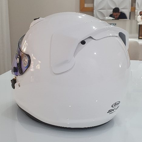 O que é Viseira Capacete Arai Helmet? Guia e Onde Comprar | BuscaProdutos