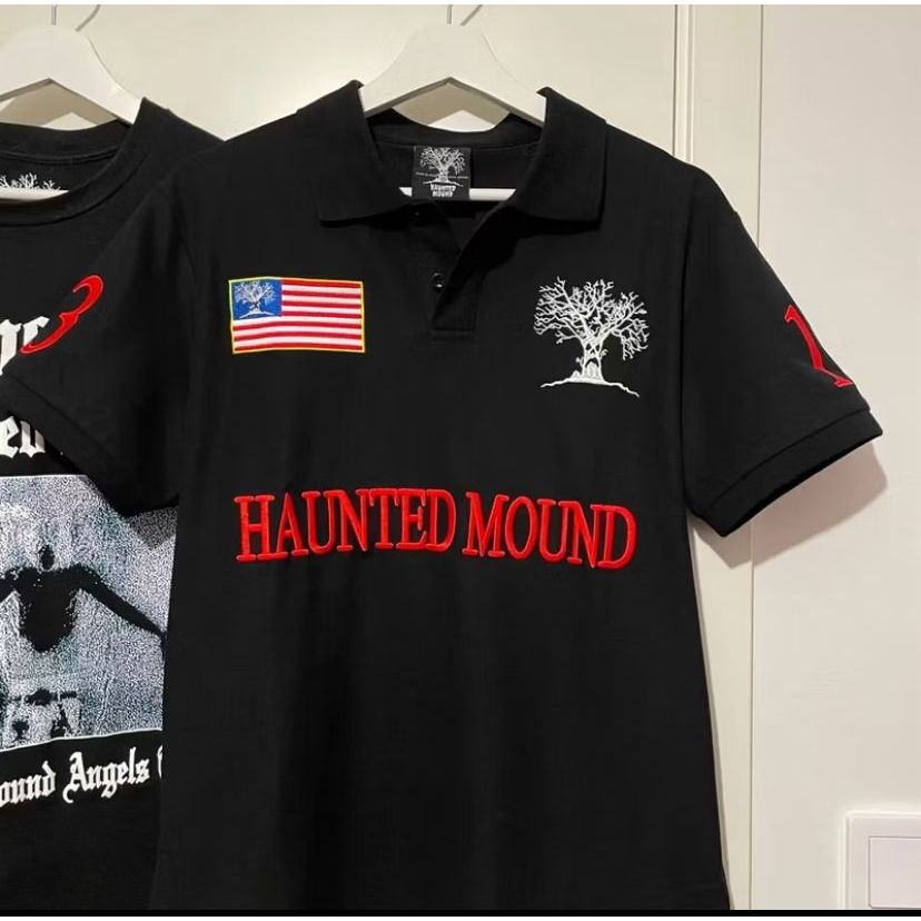 Camiseta Polo Unissex 100% Algodão:"Black Haunted Polo" em Oferta na Shopee