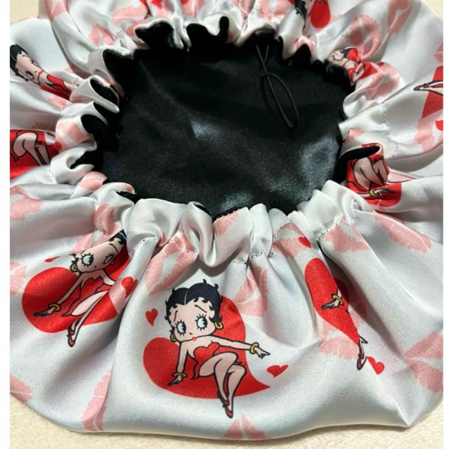 Touca de cetim estampada Betty Boop Flashback Ajustável e Dupla Face Qualidade Premium