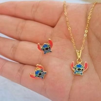 Conjunto Colar e Brincos infantil Banhado a Ouro18k Pingente Stitch e Minnie antialérgico em Oferta na Shopee