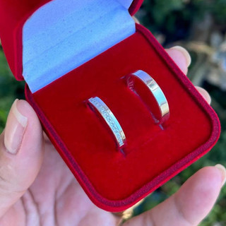 Aliança 4mm de Largura Cravejada Prata 925 Namoro Compromisso Noivado Com Certificado De Garantia