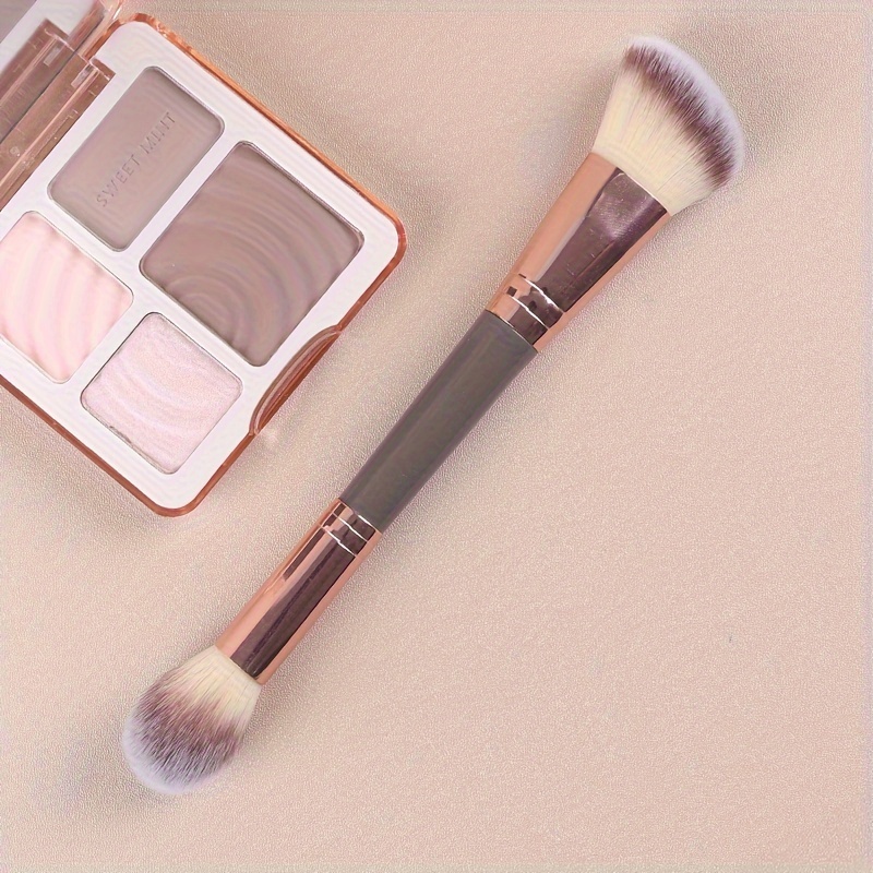 Pincel Duplo Para Contorno e Blush Macio e Pincel de Maquiagem Cor Champagne  que Não Absorve Pó GL