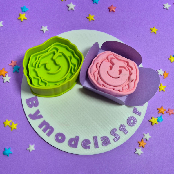 Ejetor Modelador De Doces/Brigadeiro Ejetor Moana