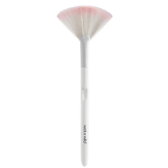 Pincel Leque Vassourinha Wet N Wild Maquiagem - Fan Brush