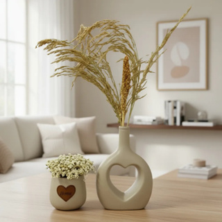 DUPLA DE VASOS DECORATIVOS COM FLORES SECAS ENFEITE DE CASA CORAÇÃO em Oferta na Shopee