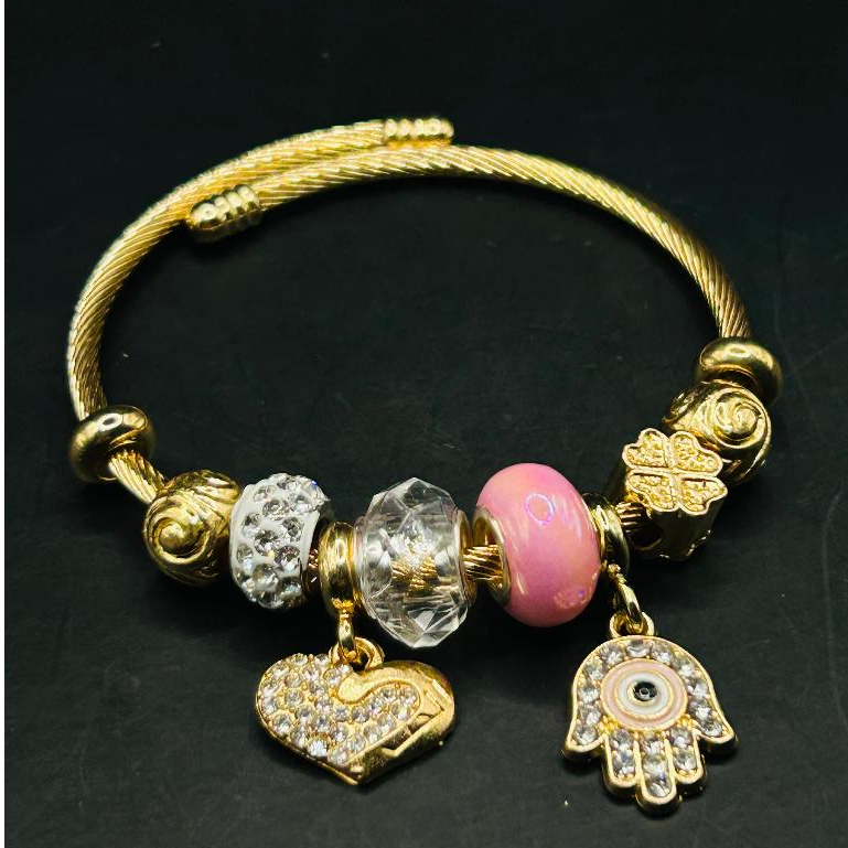 Pulseira com Detalhes Rosa: Onde Comprar | BuscaProdutos