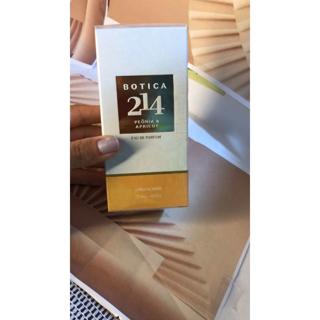 Botica 214 Peônia e apricot o Boticário 75ml eau de parfum