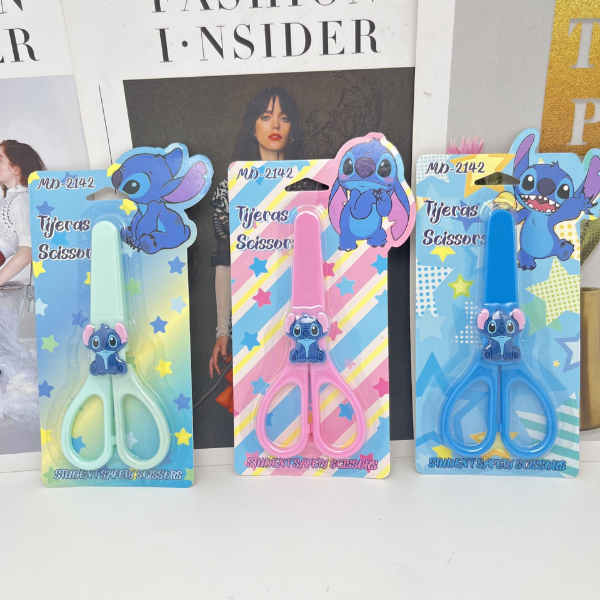 Tesoura Infantil Lilo Stitch Capivara Hello Kitty Desenho Animado Personagem Papelaria Fofa Kawaii