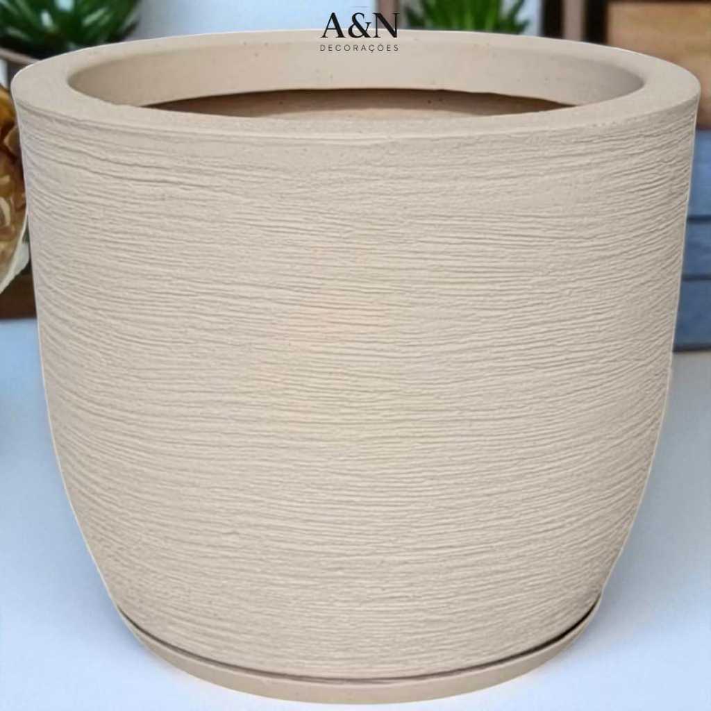 Vaso de Planta Grande Redondo Bojo Escovado N4  50cm de Boca e 42cm de Altura  em Polietileno