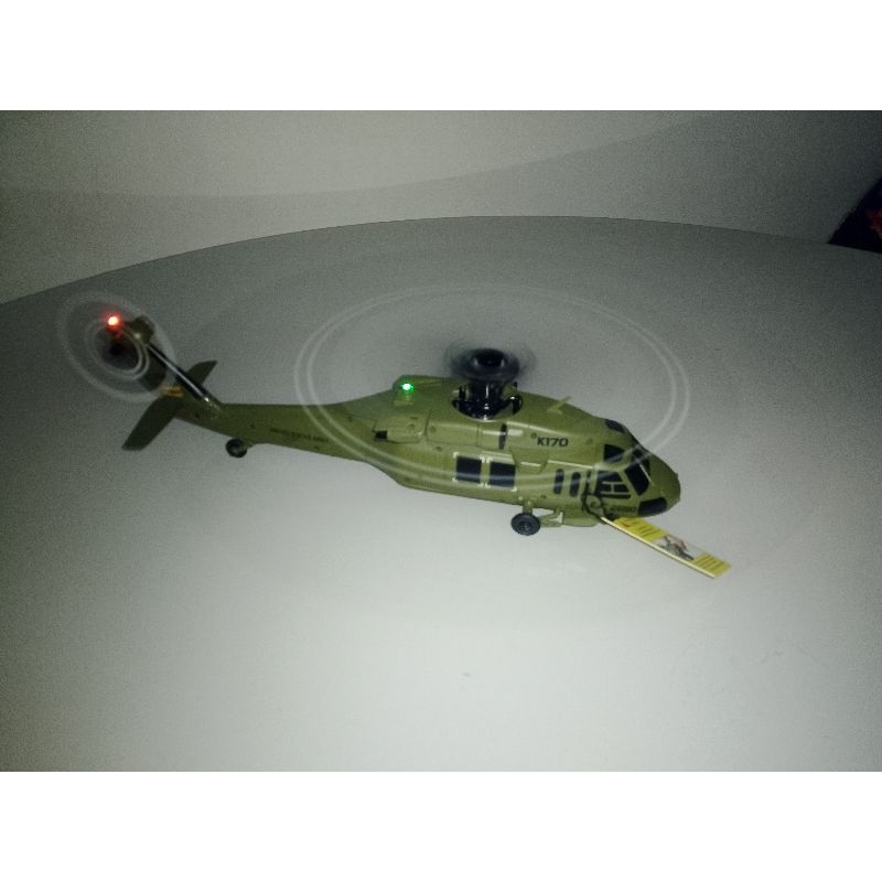 Wltoys K170 Black Hawk Uh60l Helicóptero De Controle Remoto Quatro Canais Hélice Simulação