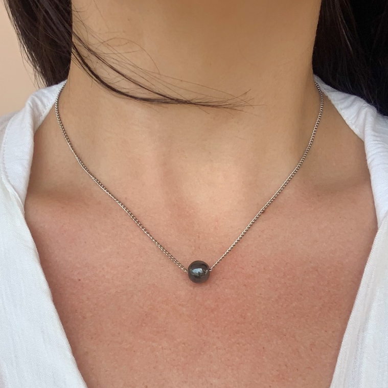 Colar pérola negra em aço inox - pedra natural hematita | Colar Noir