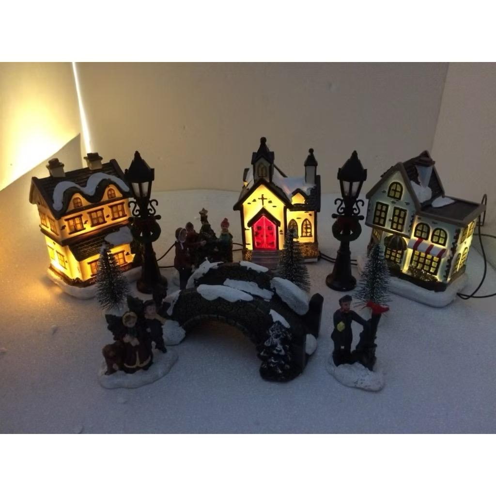Detalhes do Casinhas De Natal Com Personagens Kit Com 12 Peças Vila Natalina